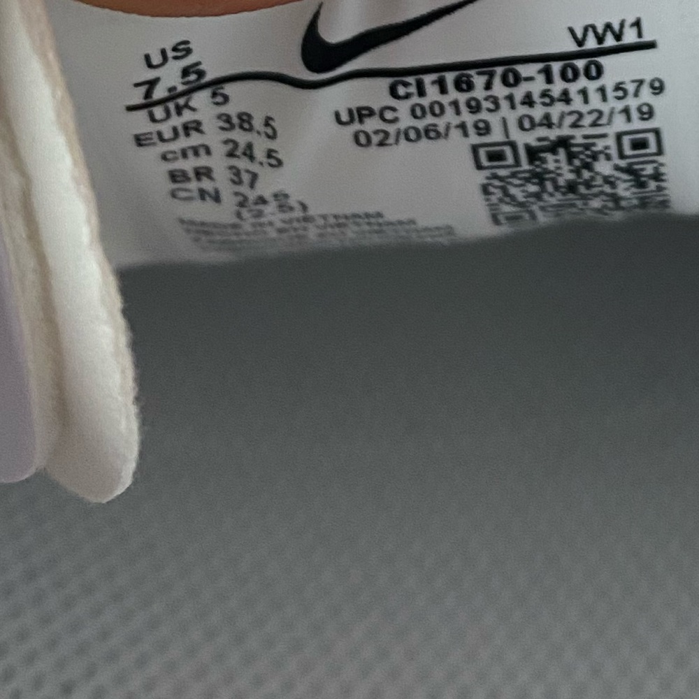 🆕 Nike Cortez Forrest Gump - Wmns 7.5 - Picture 10 of 12
